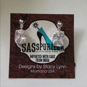 Sasspurilla diamond eyes earrings